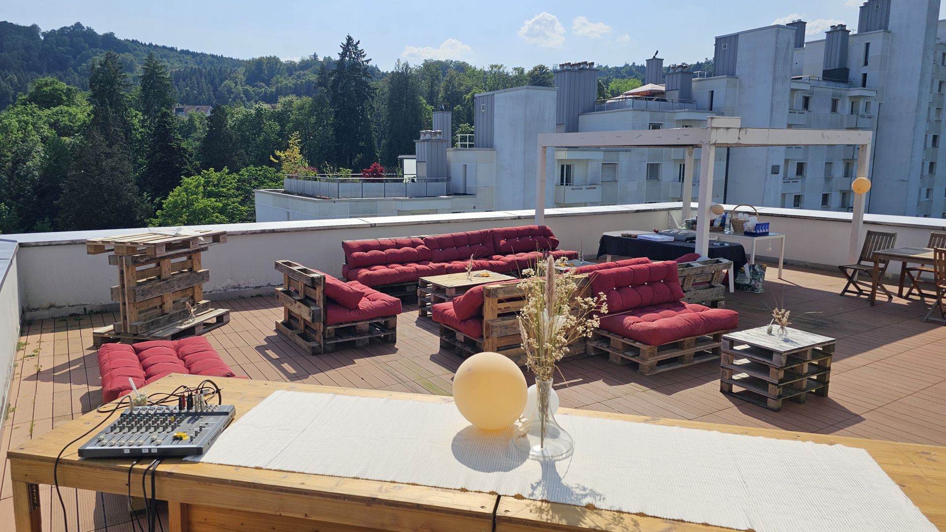Rooftop 01